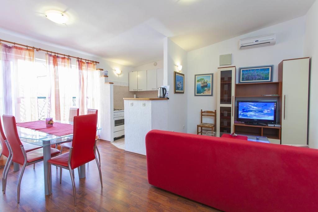 Carolija Apartment マカルスカ 部屋 写真